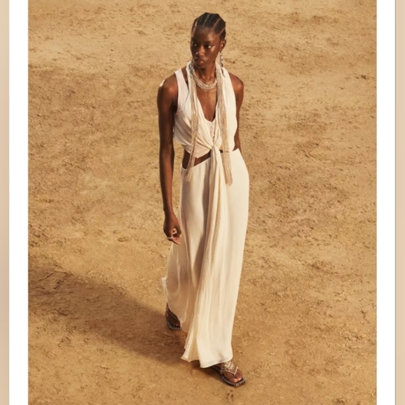 Zara Dresses & Skirts - Zara Limited Edition Contrasting Dress